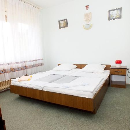 Biba Rooms קארלובץ מראה חיצוני תמונה